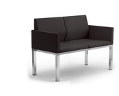 STATUS 2er-Sofa  ·  1110 x 550 x 810 mm (BxTxH)